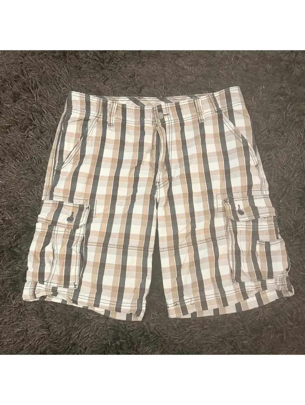 Levi's Plaid Cargo Shorts